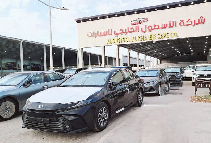 Новый Toyota Camry IX (XV80), 2.5 л, 2025 в Саудовская Аравия, Эр-Рияд от Al Astool Al Khaleeji شركة الأسطول الخليجي للسيارات Черный цвет.  | AUTO.AE | Объявление #249006