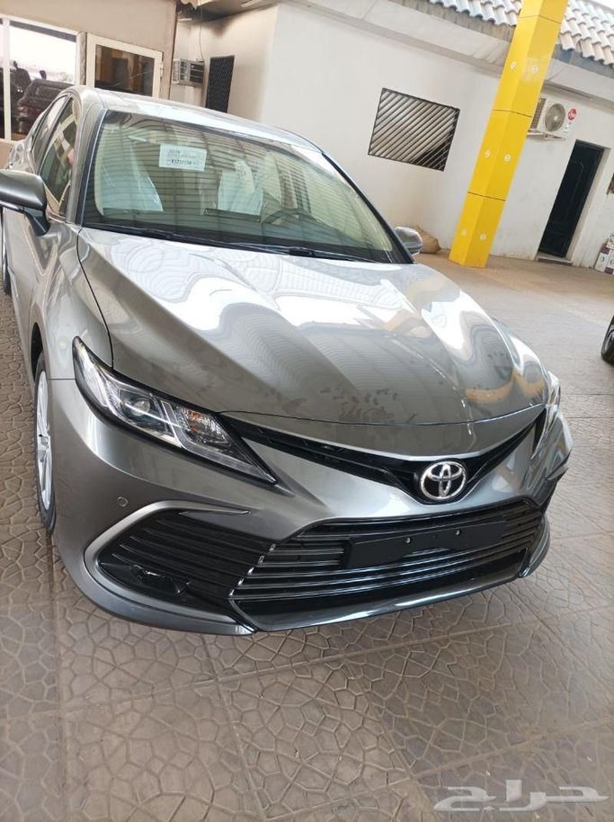 Новый Toyota Camry VIII (XV70) Рестайлинг, 2.5 л, 2024 в Саудовская Аравия, Эр-Рияд от Al Astool Al Khaleeji شركة الأسطول الخليجي للسيارات Серый цвет.  | AUTO.AE | Объявление #249085
