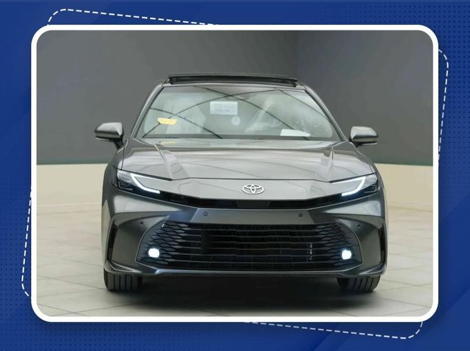جديدة Toyota Camry عملية فيس ليفت VIII (XV70), 2.5 l, 2025 في في المملكة العربية السعودية, الرياض من Diar Al Shahama ديار الشهامة، اللون رمادي. أخرى | AUTO.AE | إعلان #249692