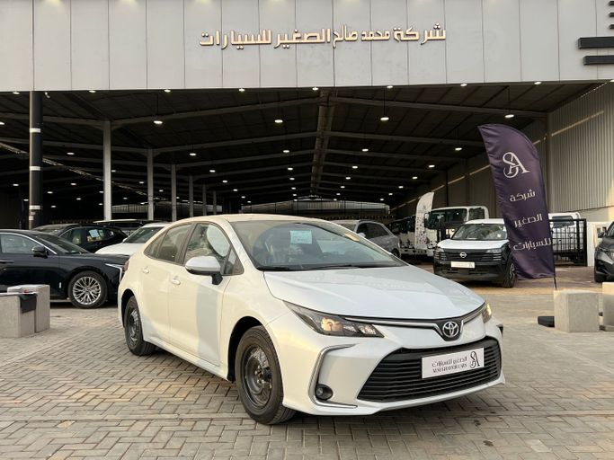 Новый Toyota Corolla XII (E210), 1.5 л, 2026 в Саудовская Аравия, Эр-Рияд от Al Sughayyir Cars الصغير للسيارات Белый цвет.  | AUTO.AE | Объявление #254228