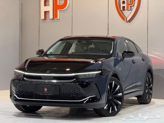 مستعملة Toyota Crown السادس عشر (S230), 2.5 l, 2024 في في المملكة العربية السعودية, الرياض من Auto Park اوتو بارك، اللون أزرق.  | AUTO.AE | إعلان #263330
