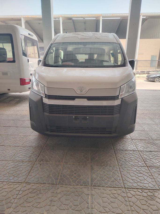 Новый Toyota HiAce H300, 3.5 л, 2025 в Саудовская Аравия, Эр-Рияд от Al Astool Al Khaleeji شركة الأسطول الخليجي للسيارات Белый цвет.  | AUTO.AE | Объявление #249140