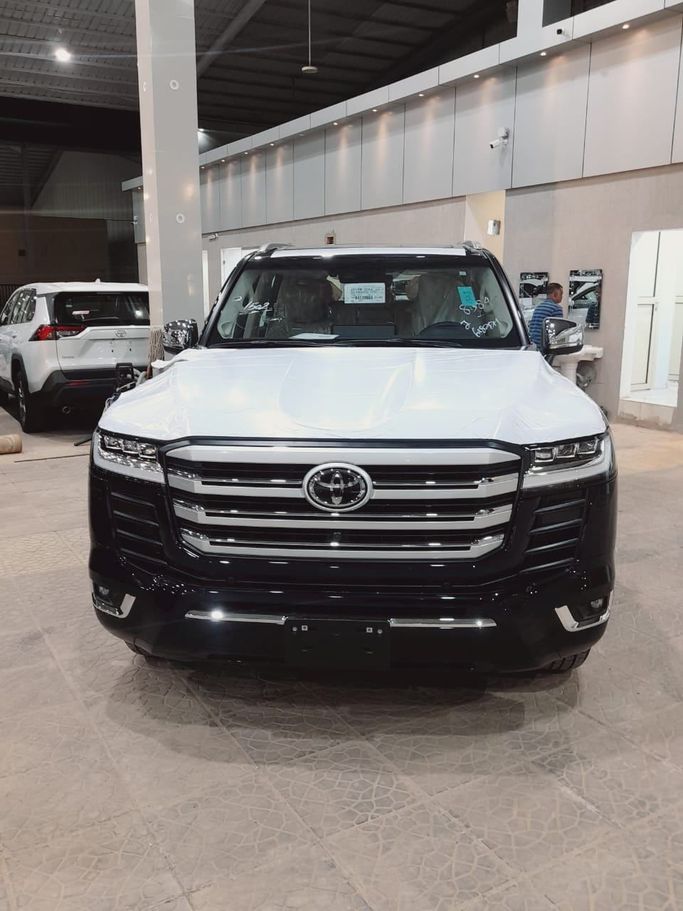Новый Toyota Land Cruiser Twin Turbo 300 Series, 3.5 л, 2024 в Саудовская Аравия, Эр-Рияд от Al Astool Al Khaleeji شركة الأسطول الخليجي للسيارات Синий цвет.  | AUTO.AE | Объявление #248900