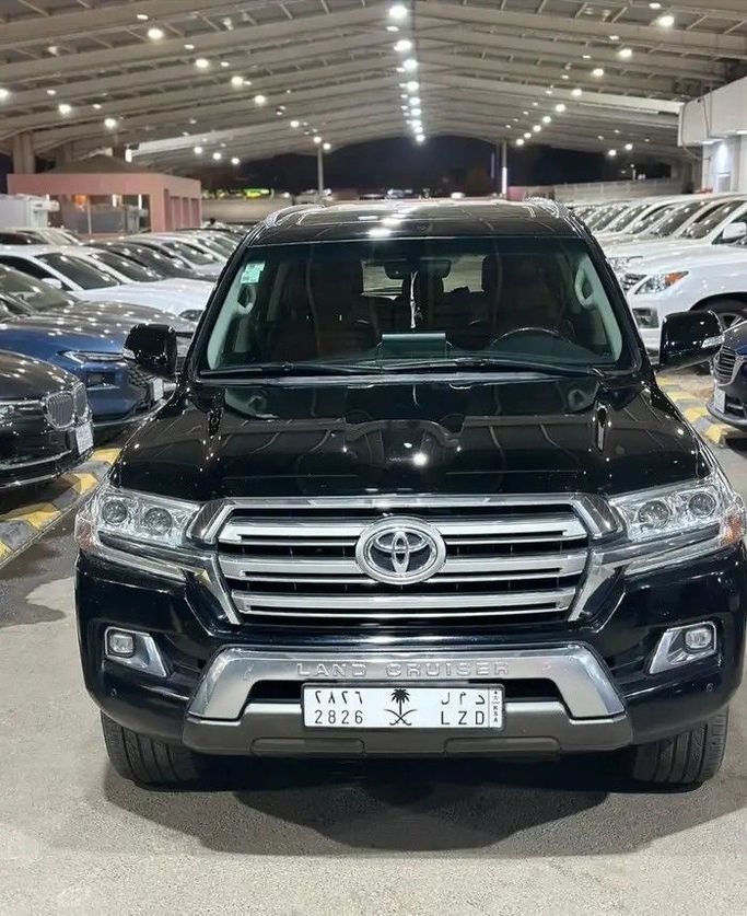 Used Toyota Land Cruiser 200 Series Facelift 2, 4.6 l, 2020 in Saudi Arabia, Riyadh by Fal Al Khair فال الخير, Black color. Other | AUTO.AE | Listing #258420