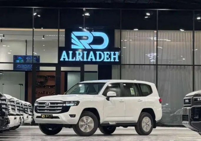 New Toyota Land Cruiser Twin Turbo 300 Series, 3.3 l, 2026 in Saudi Arabia, Riyadh by Al Riyada Al Duwalya شركة الريادة الدولي للسيارات, White color. GCC Specs | AUTO.AE | Listing #261719