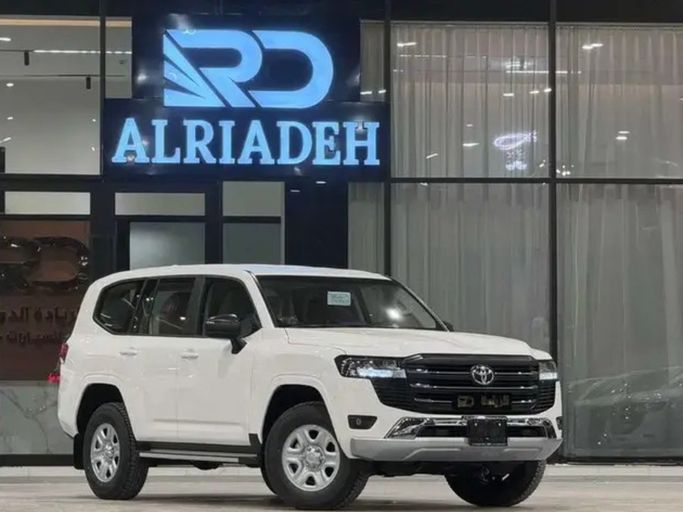 New Toyota Land Cruiser 300 Series, 4.0 l, 2026 in Saudi Arabia, Riyadh by Al Riyada Al Duwalya شركة الريادة الدولي للسيارات, White color. GCC Specs | AUTO.AE | Listing #262296