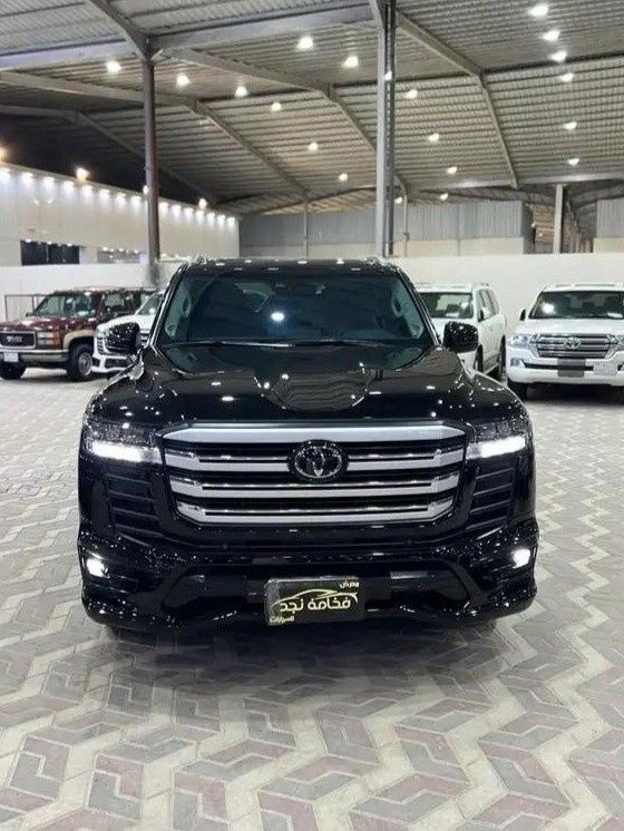 Used ⁦Toyota Land Cruiser Twin Turbo 300 Series, 3.5 l, 2024⁩ in Saudi Arabia, Riyadh by Fakhamat Najd معرض فخامة نجد للسيارات, Black color. Other | AUTO.AE | Listing #288725