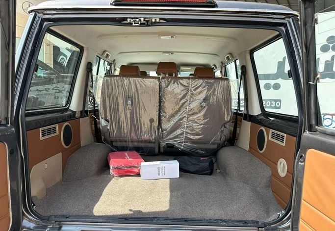 New Toyota Land Cruiser 70 Series Facelift 2, 2.8 l, 2026 in Saudi Arabia, Riyadh by Al Shukh شركة معرض الشيوخ للسيارات, Grey color.  | AUTO.AE | Listing #296240 — photo 12 of 14