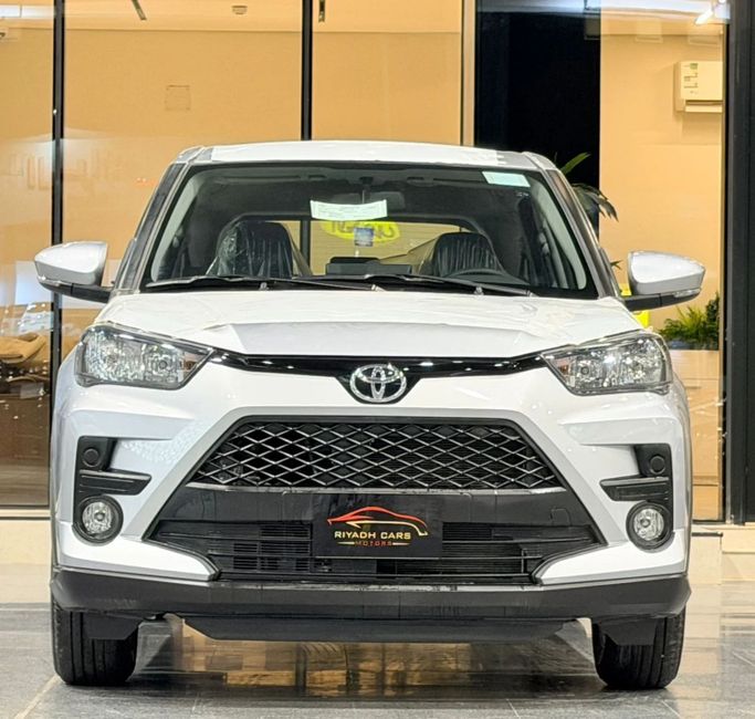 New Toyota Raize I, 1.0 l, 2026 in Saudi Arabia, Riyadh by Riyadh Cars معرض الرياض للسيارات, White color. GCC Specs | AUTO.AE | Listing #257711