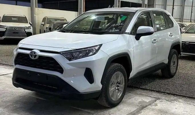 New Toyota RAV4 V (XA50), 2.5 l, 2025 in Saudi Arabia, Riyadh by Al Imtiaz Cars شركة الامتياز للسيارات, White color. GCC Specs | AUTO.AE | Listing #257951