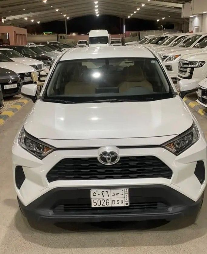 Used Toyota RAV4 V (XA50), 2.5 l, 2023 in Saudi Arabia, Riyadh by Fal Al Khair فال الخير, White color. Other | AUTO.AE | Listing #260050