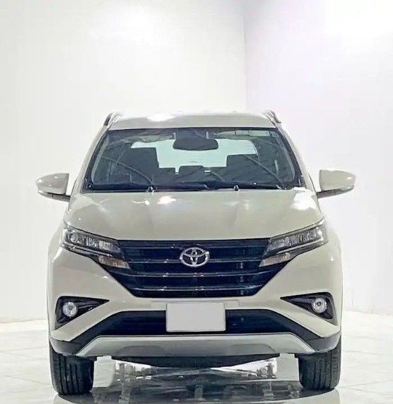 Подержанный Toyota Rush II, 1.5 л, 2023 в Саудовская Аравия, Эр-Рияд от Bayraq Al Ibda’a Cars معرض بيرق الابداع Белый цвет.  | AUTO.AE | Объявление #261810