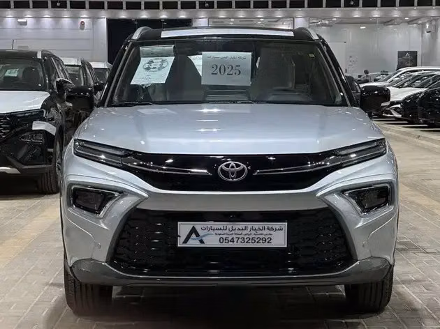 Новый ⁦Toyota Urban Cruiser III, 1.5 л, 2026⁩ в Саудовская Аравия, Эр-Рияд от Alternative Choice شركة الخيار البديل للسيارات Серебристый цвет. Other | AUTO.AE | Объявление #293389