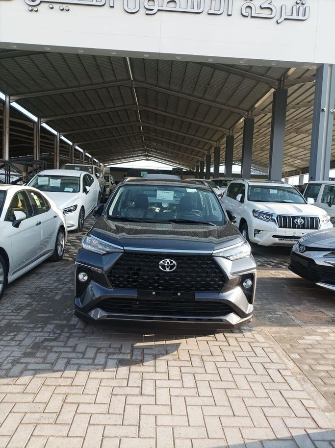 New Toyota Veloz, 1.5 l, 2024 in Saudi Arabia, Riyadh by Al Astool Al Khaleeji شركة الأسطول الخليجي للسيارات, Grey color.  | AUTO.AE | Listing #248987