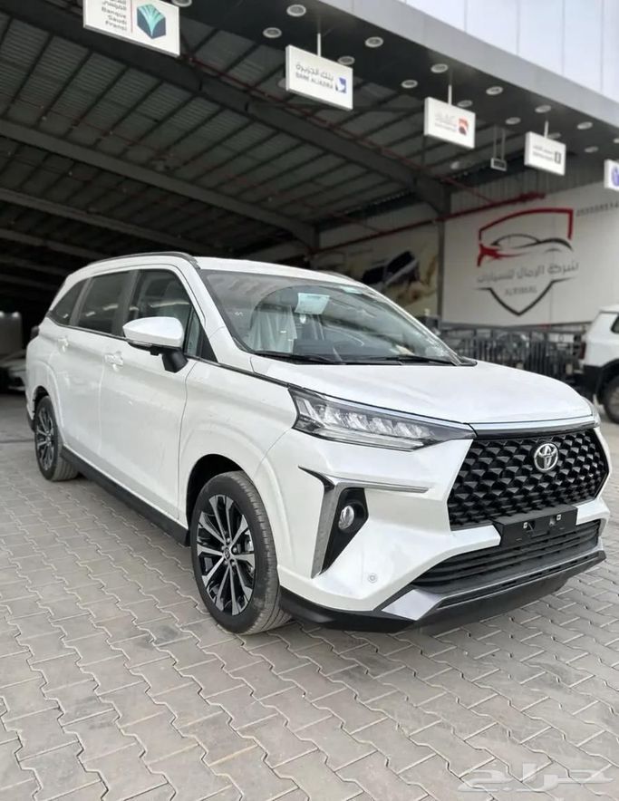 جديدة Toyota Veloz, 1.5 l, 2026 في في المملكة العربية السعودية, الرياض من Al Rimal شركة الرمال للسيارات، اللون أبيض.  | AUTO.AE | إعلان #256001