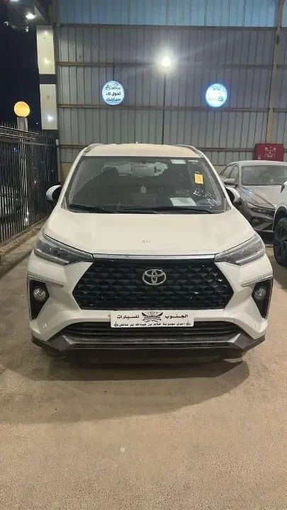جديدة Toyota Veloz, 1.5 l, 2025 في في المملكة العربية السعودية, الرياض من Al Janoub Cars معرض الجنوب الحديث للسيارات، اللون أبيض. مواصفات الخليج | AUTO.AE | إعلان #258222