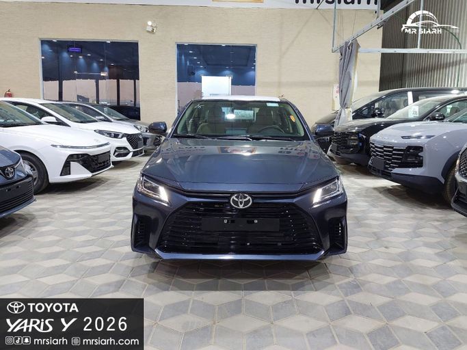 Новый Toyota Yaris IV, 1.5 л, 2026 в Саудовская Аравия, Эр-Рияд от Mr Siarh شركة مستر سيارة للسيارات Тёмно-синий цвет.  | AUTO.AE | Объявление #251871