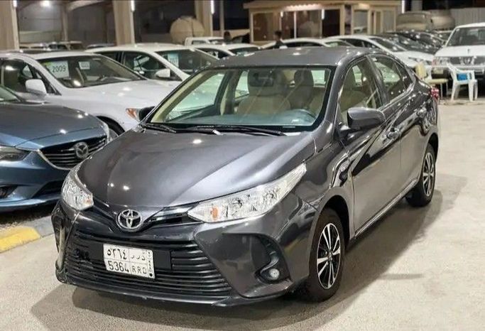 مستعملة Toyota Yaris رابعاً, 1.5 l, 2021 في في المملكة العربية السعودية, الرياض من Fal Al Khair فال الخير، اللون رمادي. أخرى | AUTO.AE | إعلان #260014