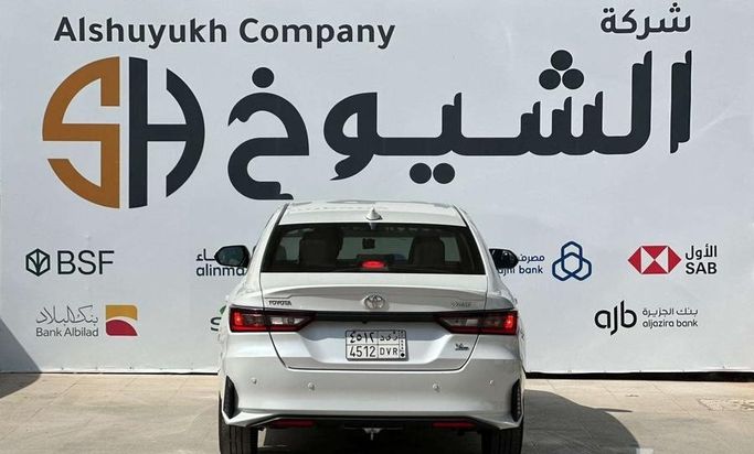 مستعملة Toyota Yaris IV (AC100)، 1.3 لتر، 2024 في المملكة العربية السعودية، الرياض من Al Shukh شركة معرض الشيوخ للسيارات، اللون أبيض.  | AUTO.AE | إعلان #296188 — صورة 6 من 14