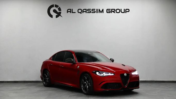 Новый Alfa Romeo Giulia II (952) Рестайлинг 2, 2.9 л, 2025 в ОАЭ, Шарджа от Al Qassem Cars Trading Красный цвет. GCC | AUTO.AE | Объявление #273718