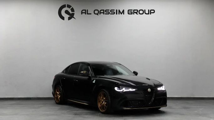 جديدة Alfa Romeo Giulia II (952) فيس ليفت 2, 2.9 l, 2025 في في الشارقة من Al Qassem Cars Trading، اللون أسود. مواصفات الخليج | AUTO.AE | إعلان #273719