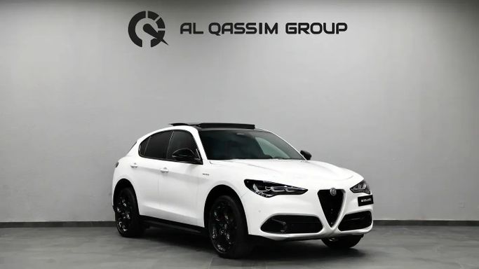 جديدة Alfa Romeo Stelvio أنا فيس ليفت 2, 2.0 l, 2025 في في الشارقة من Al Qassem Cars Trading، اللون أبيض. مواصفات الخليج | AUTO.AE | إعلان #273717