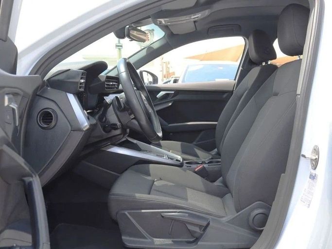 Used Audi A3 35 TFSI IV (8Y), 1.4 l, 2022 in Sharjah by Al Sayed Khamis Used Cars, White color. GCC Specs | AUTO.AE