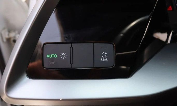 Used Audi A3 35 TFSI IV (8Y), 1.4 l, 2022 in Sharjah by Al Sayed Khamis Used Cars, White color. GCC Specs | AUTO.AE