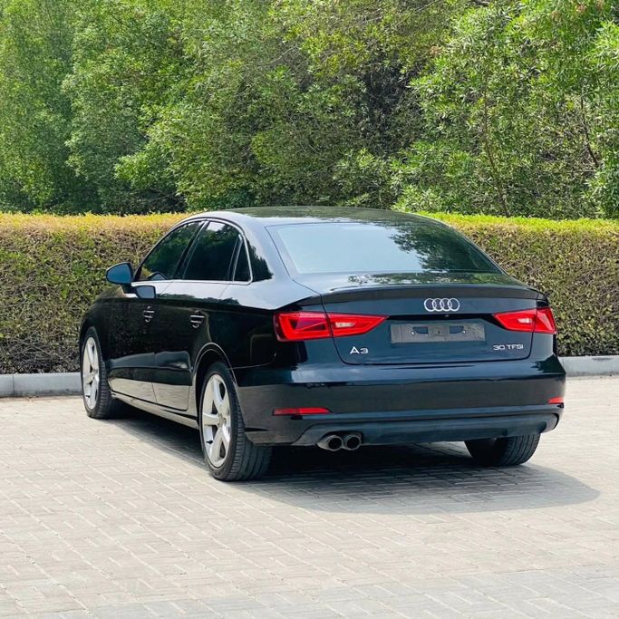 Подержанный Audi A3 30 TFSI III (8V), 1.4 л, 2016 в Шардже от Sarmad Cars Черный цвет. Other | AUTO.AE