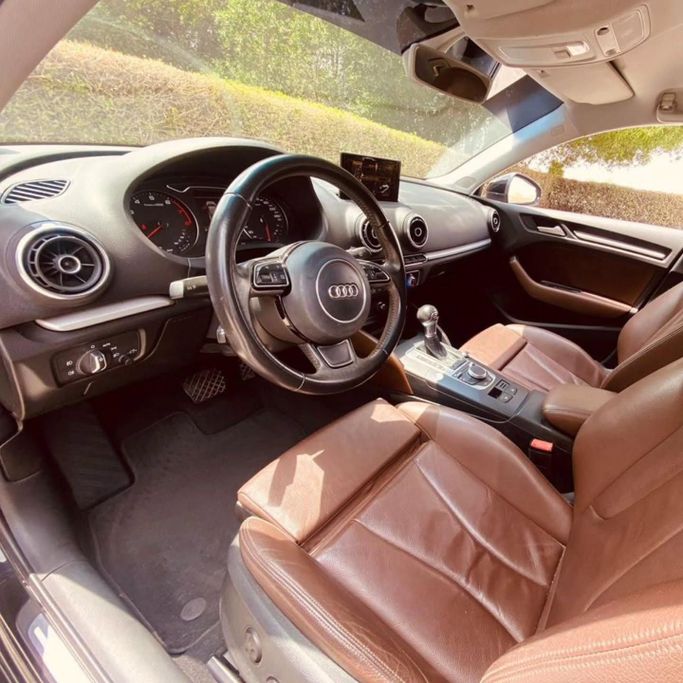 Подержанный Audi A3 30 TFSI III (8V), 1.4 л, 2016 в Шардже от Sarmad Cars Черный цвет. Other | AUTO.AE