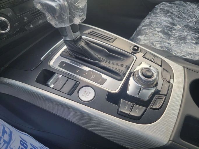 Подержанный Audi A4 V (B9), 2.0 л, 2016 в Шардже от Al Sada used cars Черный цвет. Американская | AUTO.AE