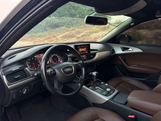 مستعملة Audi A6 IV (C7)، 2.8 لتر، 2014 في الإمارات، الشارقة من Hatta Used Cars، اللون أسود. مواصفات الخليج | AUTO.AE | إعلان #296176 — صورة 13 من 25