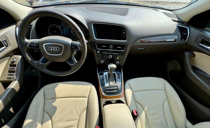 Used Audi Q5 I (8R) Facelift, 2.0 l, 2015 in Sharjah by DCB Cars, Black color. GCC Specs | AUTO.AE