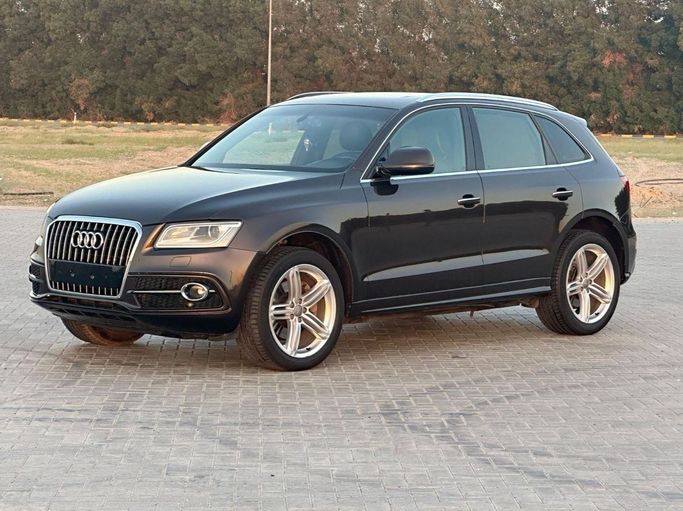 مستعملة Audi Q5 I (8R) فيس ليفت, 3.0 l, 2016 في في الشارقة من Al Aayan Used Cars، اللون بني. مواصفات الخليج | AUTO.AE | إعلان #272845