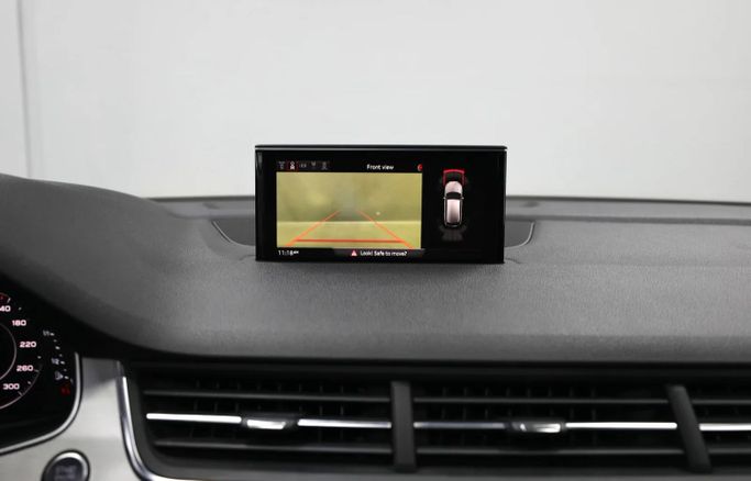 Used Audi Q7 55 TFSI II (4M), 3.0 l, 2017 in Sharjah by Al Qassem Cars Trading, White color. GCC Specs | AUTO.AE