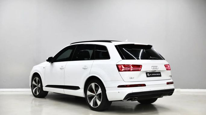 Used Audi Q7 55 TFSI II (4M), 3.0 l, 2017 in Sharjah by Al Qassem Cars Trading, White color. GCC Specs | AUTO.AE