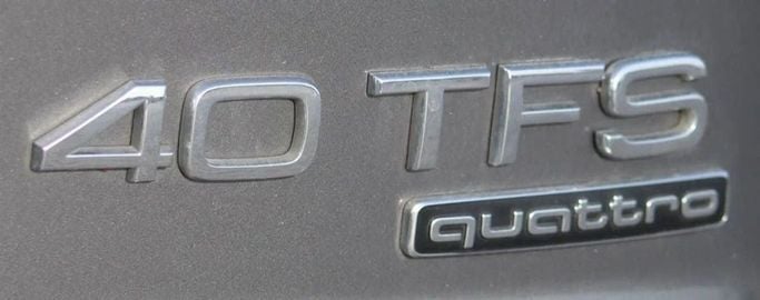 Used Audi Q7 40 TFSI II (4M), 2 l, 2017 in Sharjah by Al Sayed Khamis Used Auto Trading, Grey color. GCC Specs | AUTO.AE