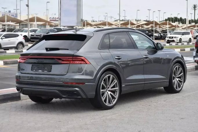 Новый Audi Q8 45 TFSI I (4M), 2.0 л, 2023 в Шардже от Alfaris Used Cars Серый цвет. Other | AUTO.AE