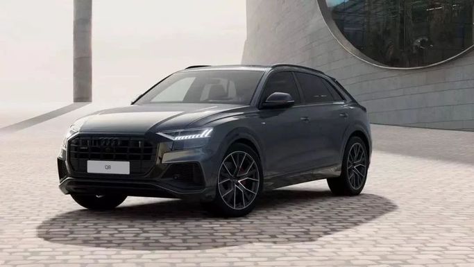 New Audi Q8 55 TFSI I (4M), 3.0 l, 2023 in Sharjah by Alfaris Used Cars, Grey color. Other | AUTO.AE