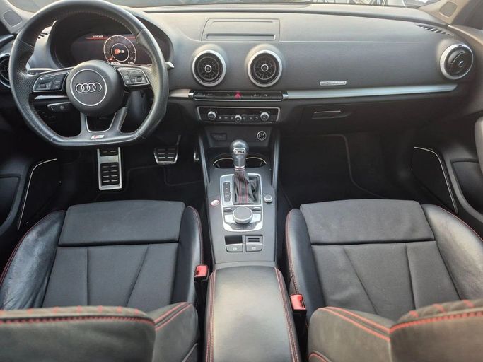 Подержанный Audi RS 3 II (8V) Рестайлинг, 2.5 л, 2017 в Шардже от Al Sada used cars Синий цвет. GCC | AUTO.AE