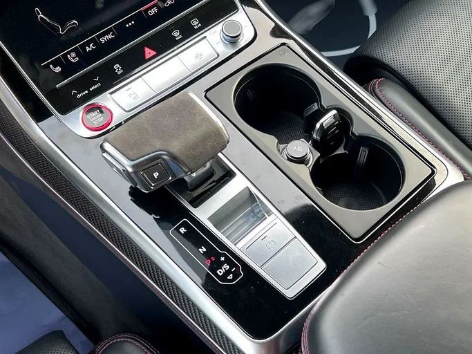 Used Audi RS Q8 I, 4.0 l, 2021 in Sharjah by Al Wisam Al Malaki Used Cars, Black color. European Specs | AUTO.AE