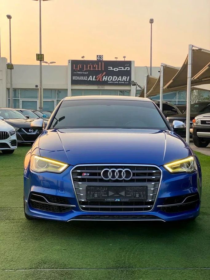 Подержанный Audi S3 III (8V) Рестайлинг, 2.0 л, 2016 в Шардже от Ahmad alkhodari Motors Синий цвет. GCC | AUTO.AE