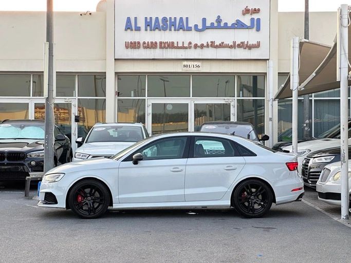 Подержанный Audi S3 III (8V) Рестайлинг, 2.0 л, 2017 в Шардже от Al Hashal Used Cars Белый цвет. GCC | AUTO.AE