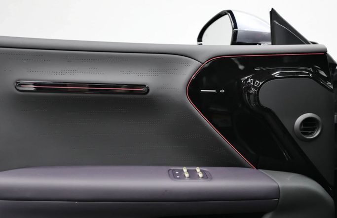 New Avatr 07, 1.5 l, 2025 in Sharjah by Al Qassem Cars Trading, Black color. Other | AUTO.AE