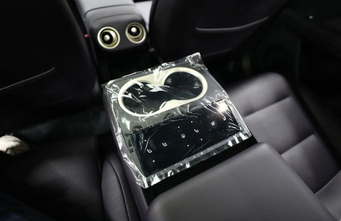 New Avatr 07, 1.5 l, 2025 in Sharjah by Al Qassem Cars Trading, Black color. Other | AUTO.AE