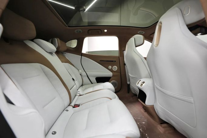 New Avatr 07, 1.5 l, 2024 in Sharjah by Al Qassem Cars Trading, White color. Other | AUTO.AE