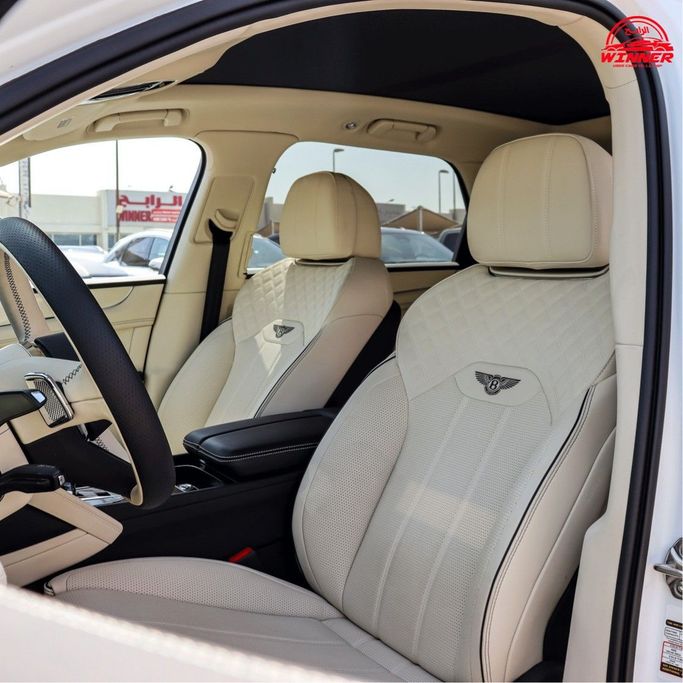 Used Bentley Bentayga I Facelift, 4.0 l, 2023 in Sharjah by MK Cars, White color. American Specs | AUTO.AE