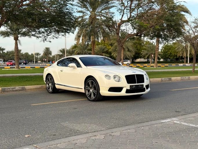 Used Bentley Continental GT II, 4.0 l, 2013 in UAE, Sharjah by AL SAYARA AL ANIQA, White color. GCC Specs | AUTO.AE | Listing #280221