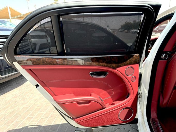 Used Bentley Mulsanne II, 6.8 l, 2013 in Sharjah by DCB Cars, Red color. GCC Specs | AUTO.AE