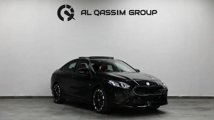 مستعملة BMW 2 Series M235i xDrive F74/78, 2.0 l, 2025 في في الإمارات, الشارقة من Al Qassem Cars Trading، اللون أسود. المواصفات الكورية | AUTO.AE | إعلان #273713